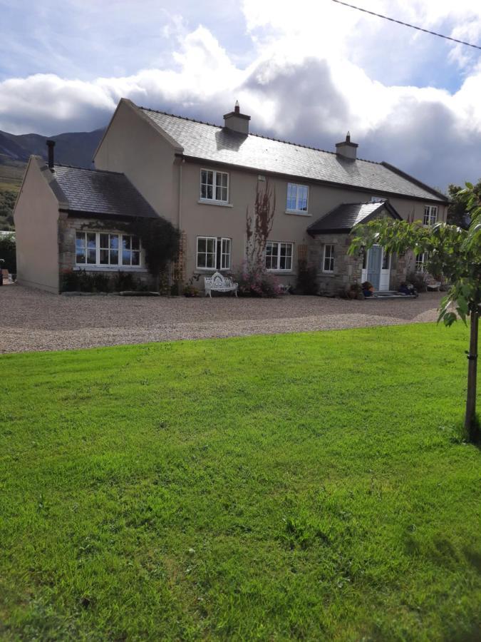 Croagh Patrick Lodge Apartment ウェストポート エクステリア 写真